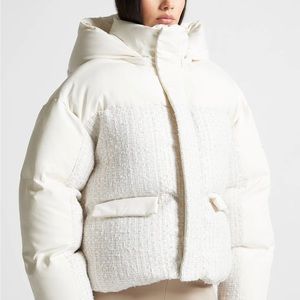 Brand new with tags size 0 runs BIG